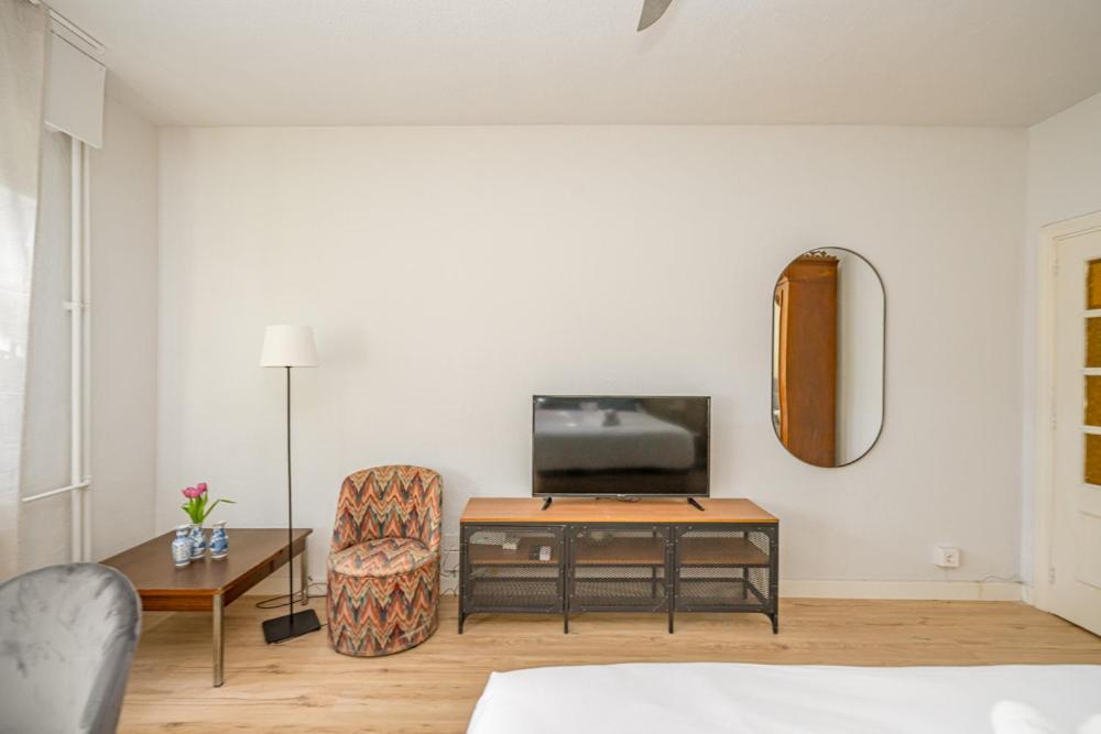 Madrid Rio Rooms Eksteriør billede