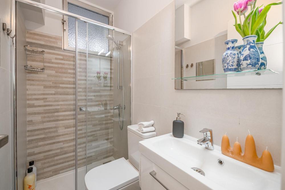 Madrid Rio Rooms Eksteriør billede