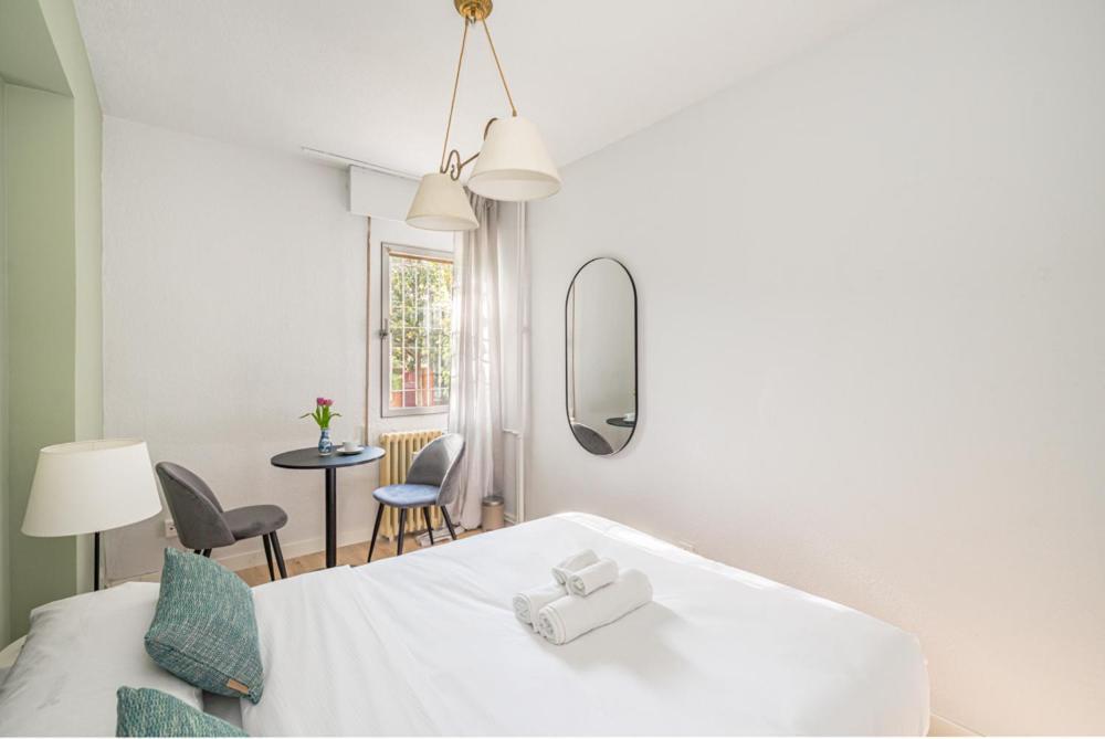 Madrid Rio Rooms Eksteriør billede
